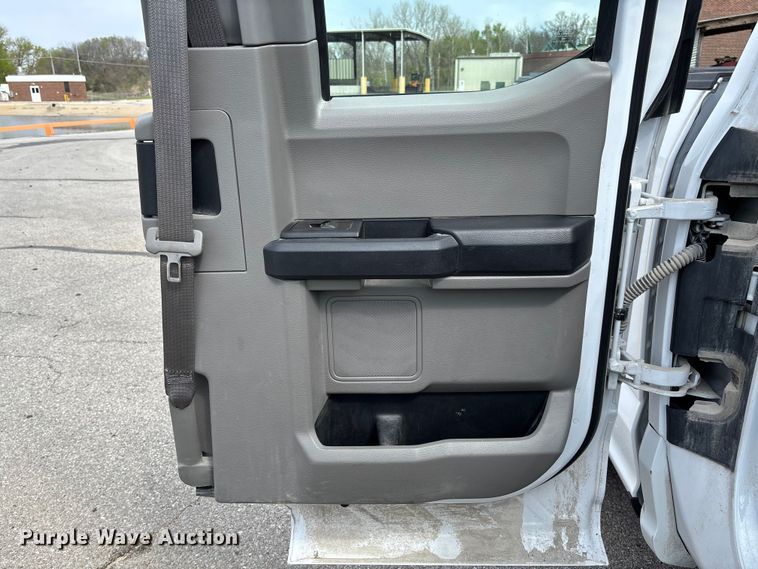 image for item FB3382 2018 Ford F150 Ext. Cab pickup truck