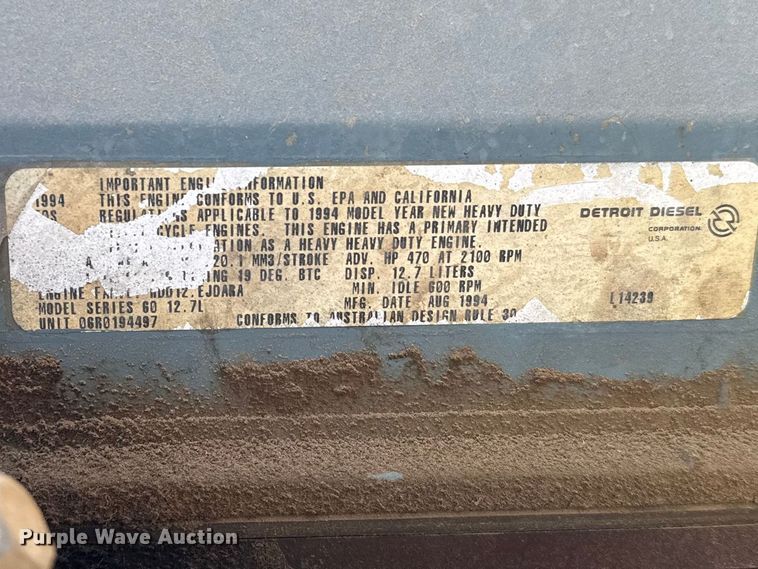 image for item FB7148 1994 International 9400 semi truck
