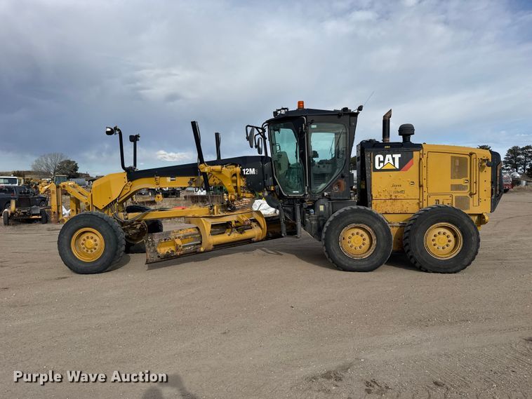 image for item FB7149 2015 Caterpillar 12M3 motor grader