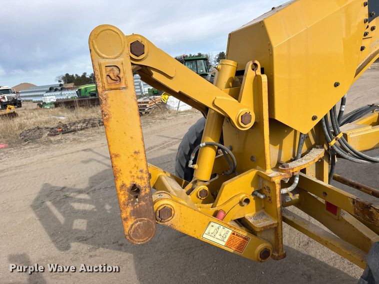 image for item FB7149 2015 Caterpillar 12M3 motor grader