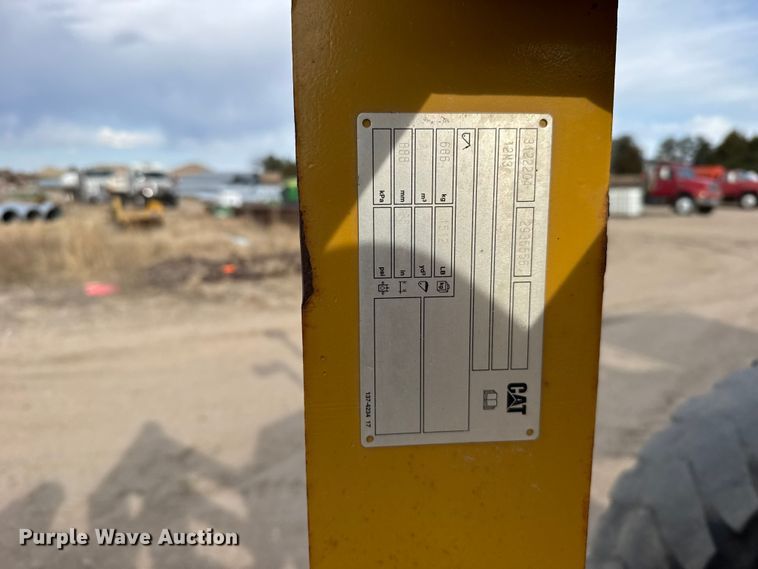 image for item FB7149 2015 Caterpillar 12M3 motor grader