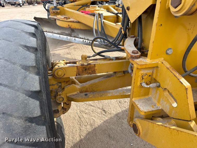 image for item FB7149 2015 Caterpillar 12M3 motor grader