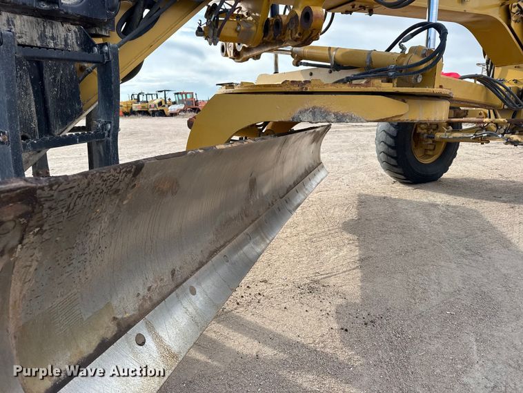 image for item FB7149 2015 Caterpillar 12M3 motor grader