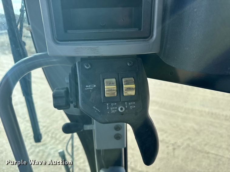 image for item FB7149 2015 Caterpillar 12M3 motor grader