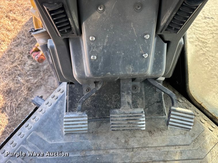 image for item FB7149 2015 Caterpillar 12M3 motor grader