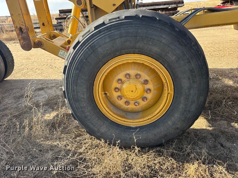 image for item FB7149 2015 Caterpillar 12M3 motor grader