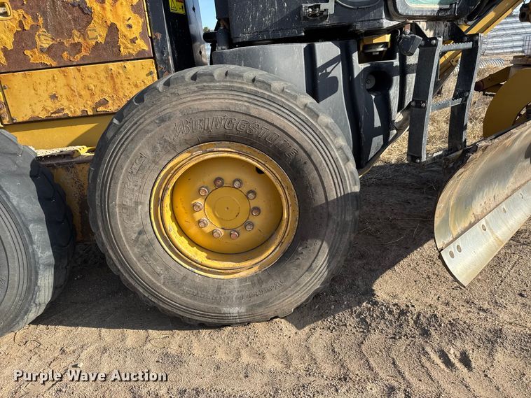 image for item FB7149 2015 Caterpillar 12M3 motor grader