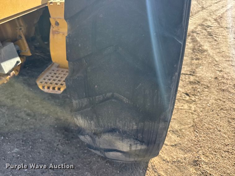 image for item FB7149 2015 Caterpillar 12M3 motor grader