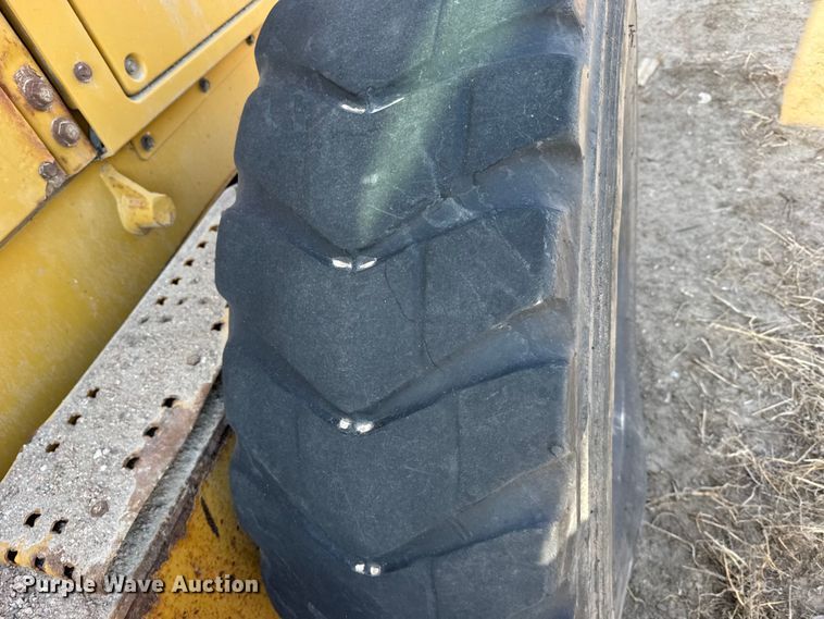 image for item FB7149 2015 Caterpillar 12M3 motor grader