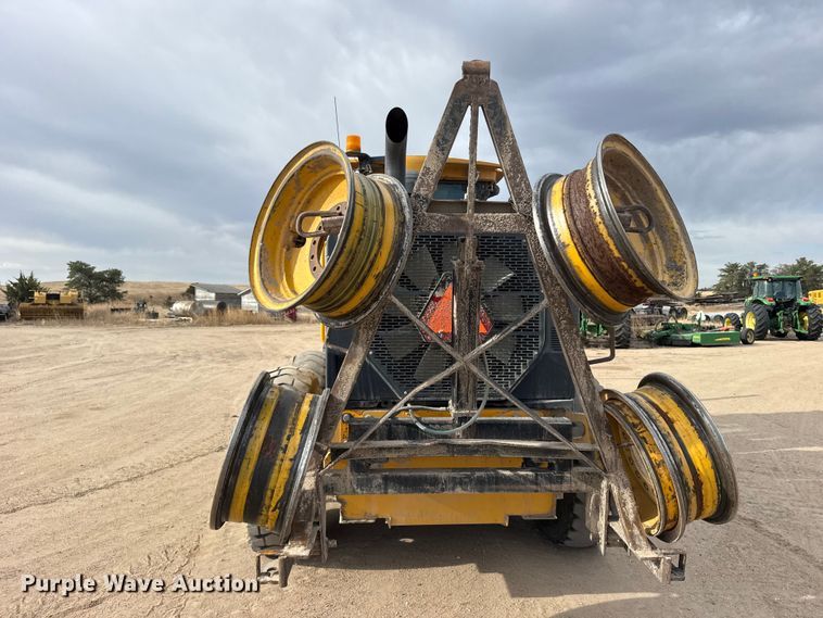 image for item FB7150 2014 John Deere 670G motor grader