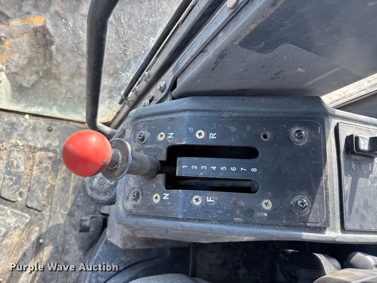 image for item FB7150 2014 John Deere 670G motor grader