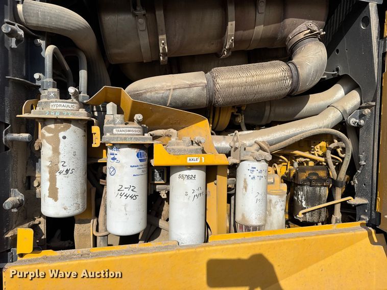 image for item FB7150 2014 John Deere 670G motor grader