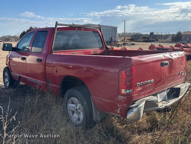 image for item FB7151 2003 Dodge Ram 1500 Ext. Cab pickup truck