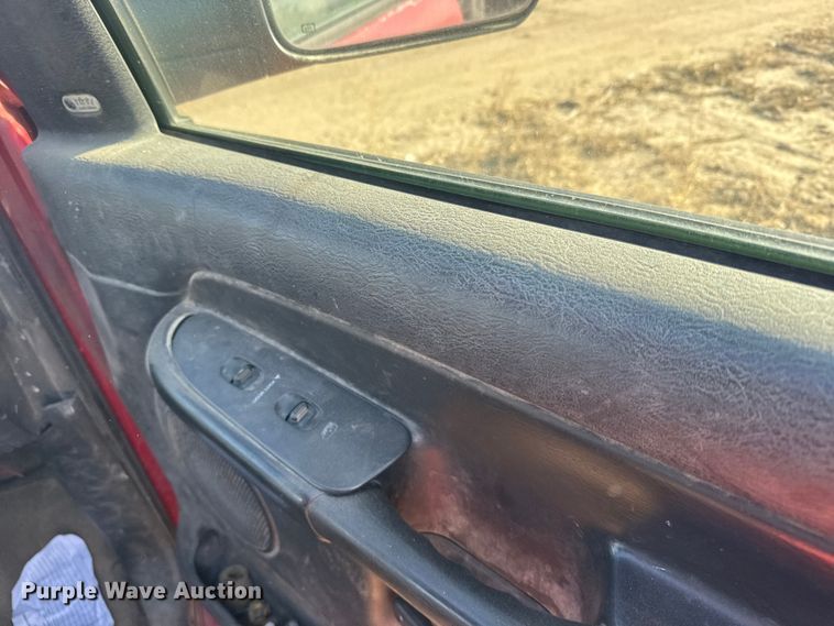 image for item FB7151 2003 Dodge Ram 1500 Ext. Cab pickup truck