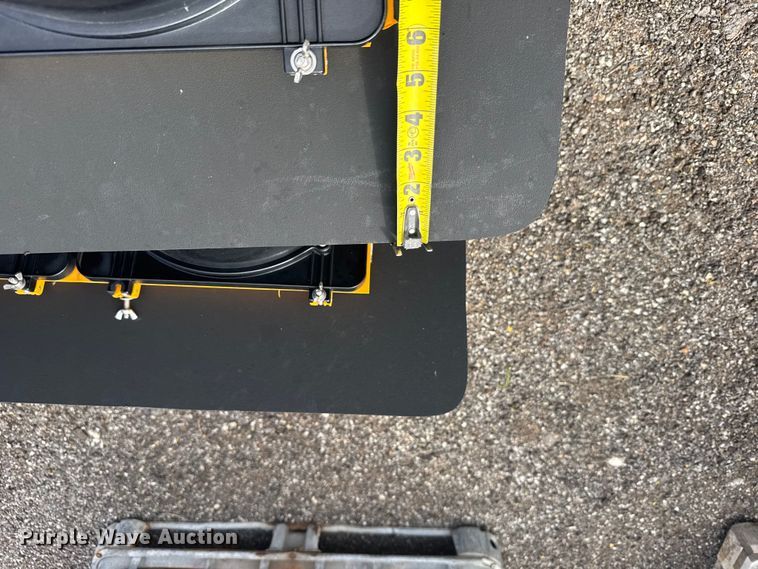image for item FB7158 Traffic signals