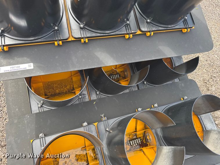 image for item FB7158 Traffic signals