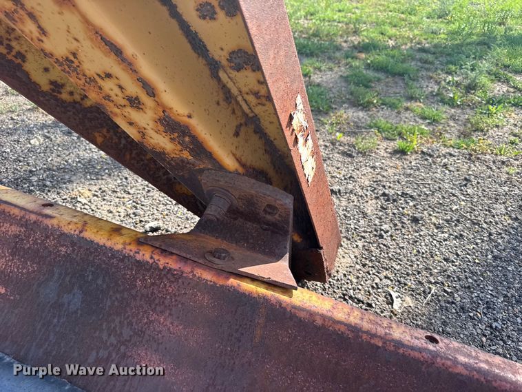 image for item FB7163 Blade