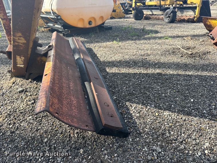 image for item FB7163 Blade