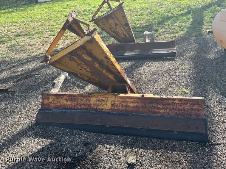 image for item FB7164 Blade