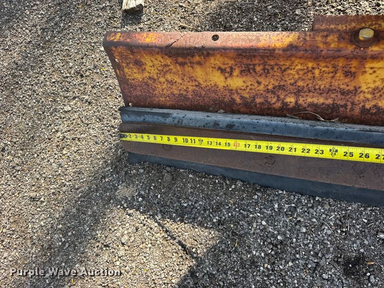 image for item FB7164 Blade