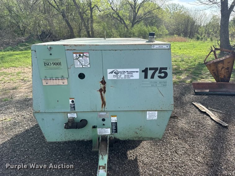 image for item FB7166 Sullair 175 air compressor