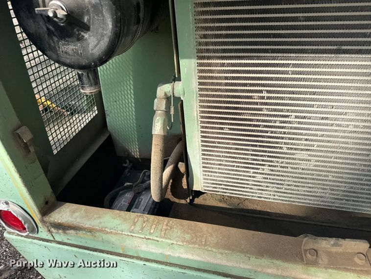 image for item FB7166 Sullair 175 air compressor