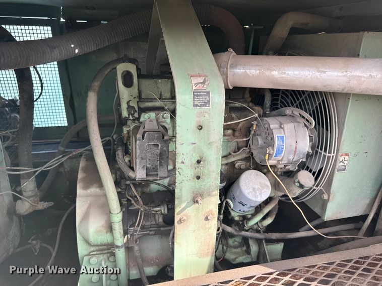 image for item FB7166 Sullair 175 air compressor