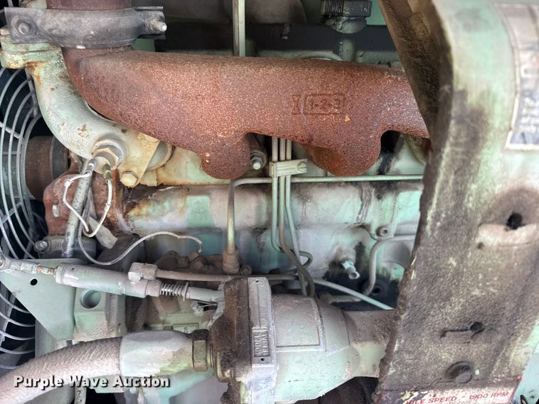 image for item FB7166 Sullair 175 air compressor