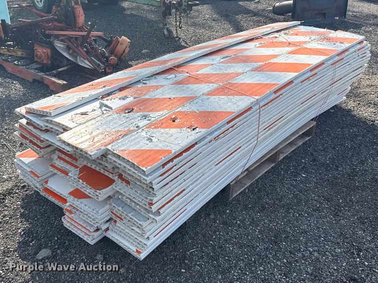 image for item FB7167 (96) barricade cross-members