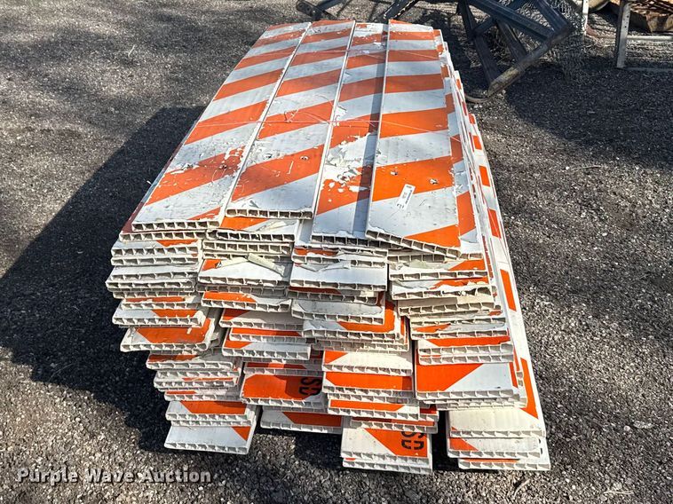 image for item FB7167 (96) barricade cross-members