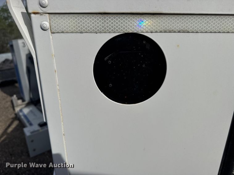 image for item FB7170 1995 Kustom Signals radar trailer
