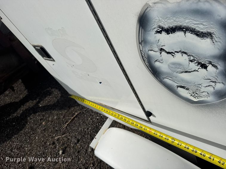 image for item FB7170 1995 Kustom Signals radar trailer