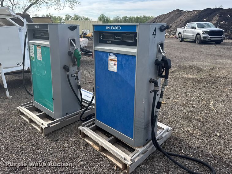 image for item FB7171 (2) Wayne duel island fuel pumps