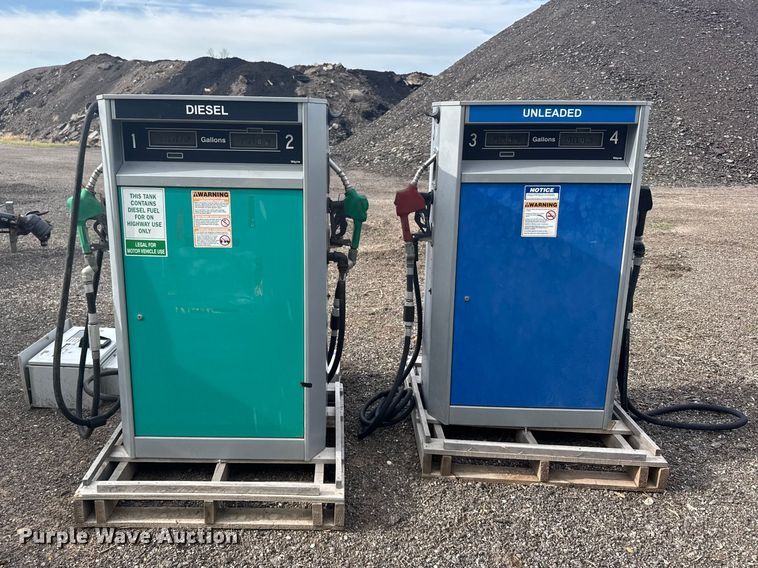 image for item FB7171 (2) Wayne duel island fuel pumps