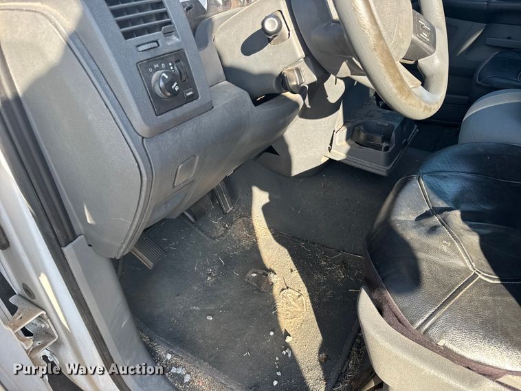 image for item FB7186 2007 Dodge Ram 1500 Ext. Cab pickup truck