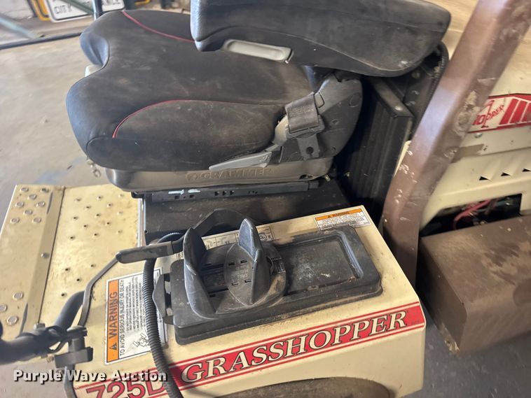 image for item FB7188 Grasshopper 725D ZTR lawn mower