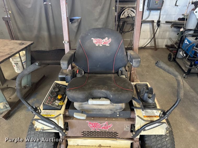 image for item FB7188 Grasshopper 725D ZTR lawn mower