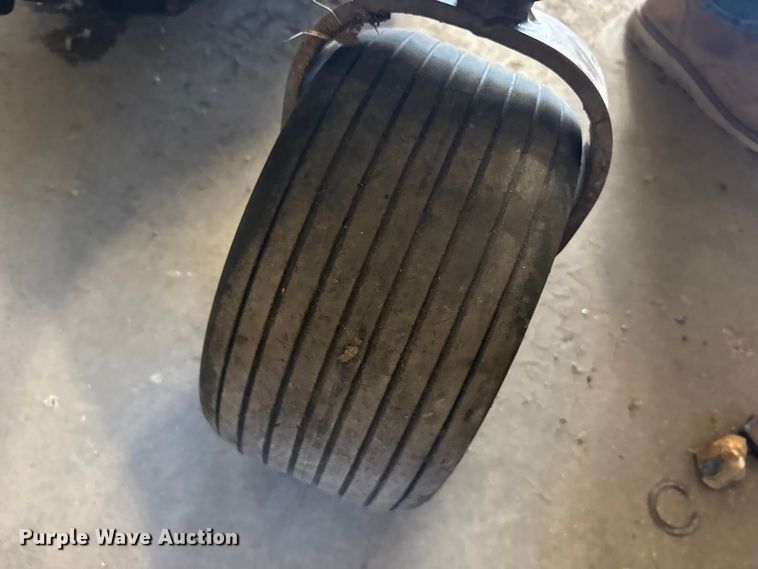 image for item FB7188 Grasshopper 725D ZTR lawn mower