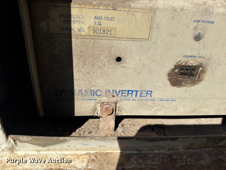 image for item FB7190 1988 Ford C8000 bucket truck