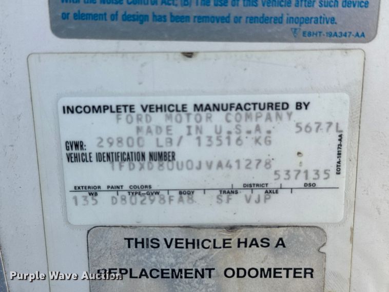 image for item FB7190 1988 Ford C8000 bucket truck