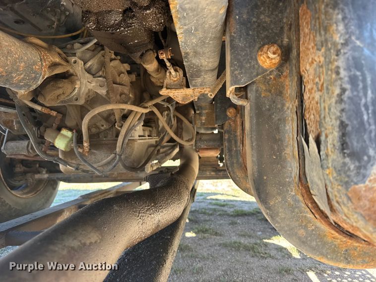 image for item FB7191 2006 Ford F650 Super Duty dump truck