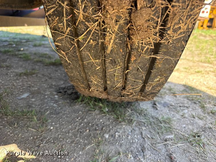 image for item FB7191 2006 Ford F650 Super Duty dump truck