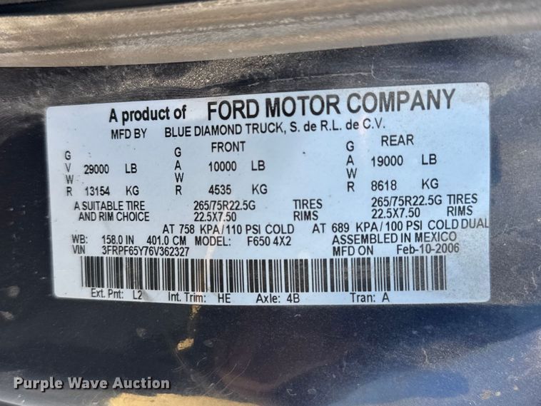 image for item FB7191 2006 Ford F650 Super Duty dump truck
