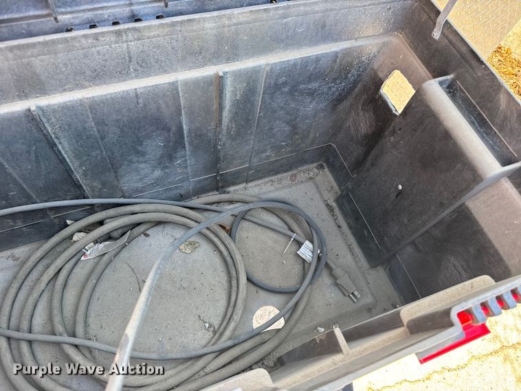 image for item FB7193 2007 Pace American CS8522TA3 enclosed cargo trailer