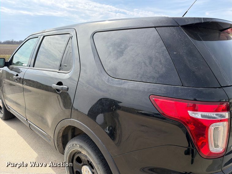 image for item FB8037 2015 Ford Explorer Police Interceptor SUV