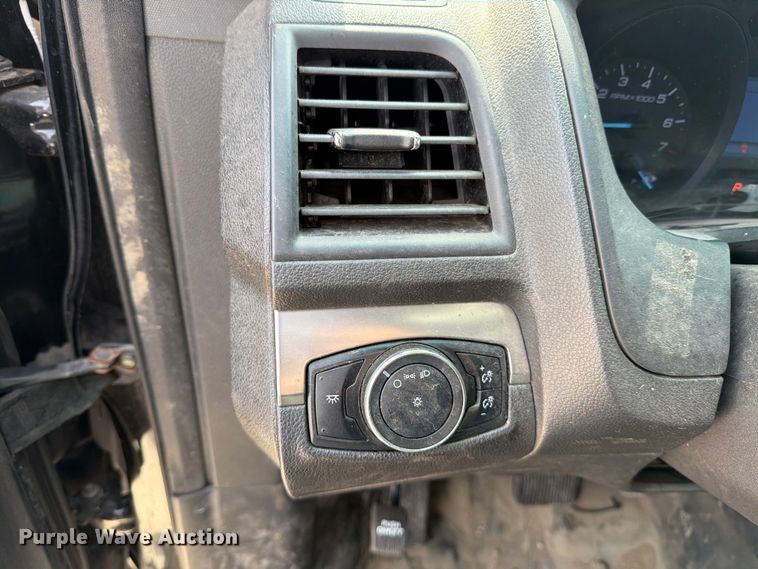 image for item FB8037 2015 Ford Explorer Police Interceptor SUV