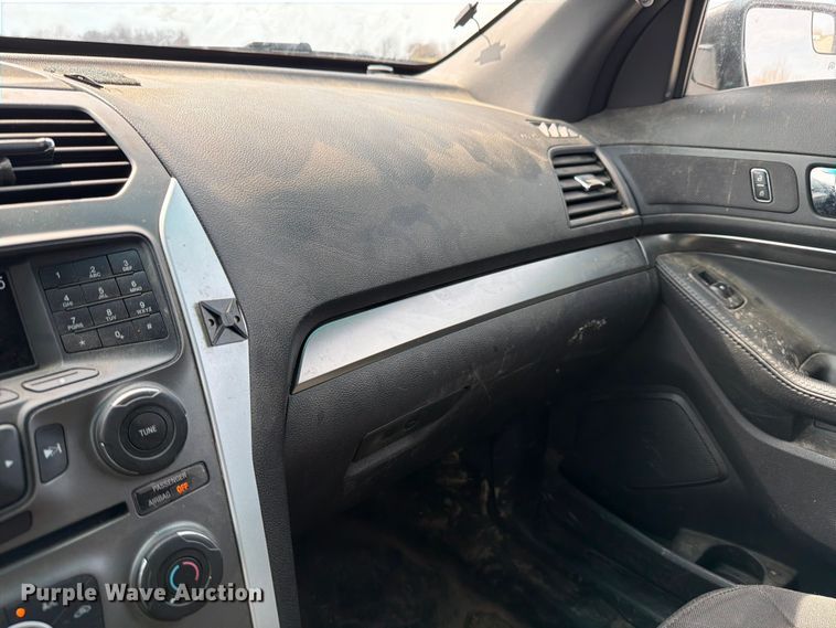 image for item FB8037 2015 Ford Explorer Police Interceptor SUV