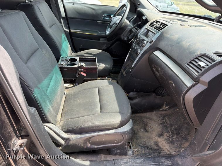 image for item FB8037 2015 Ford Explorer Police Interceptor SUV