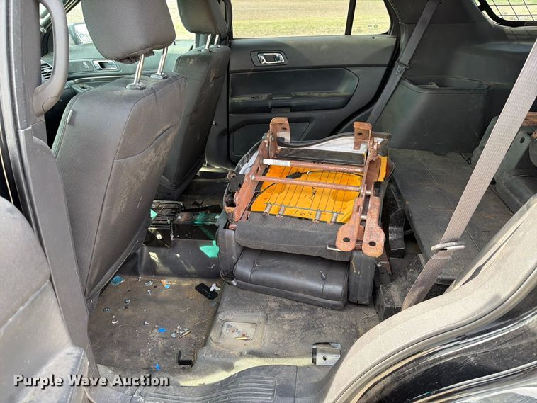 image for item FB8037 2015 Ford Explorer Police Interceptor SUV