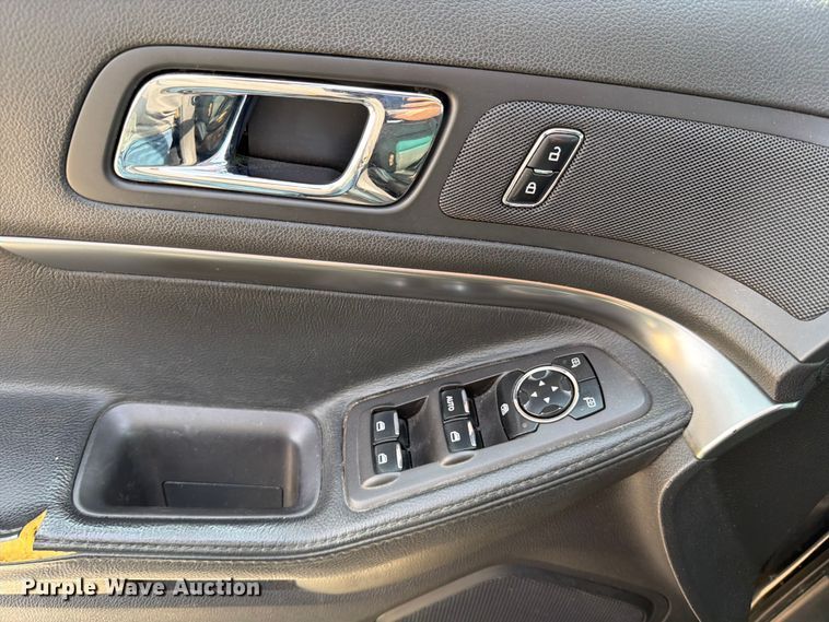 image for item FB8038 2015 Ford Explorer Police Interceptor SUV